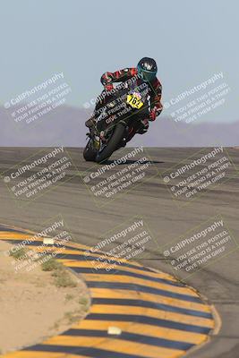 media/Oct-08-2023-CVMA (Sun) [[dbfe88ae3c]]/Race 3 Amateur Supersport Middleweight/